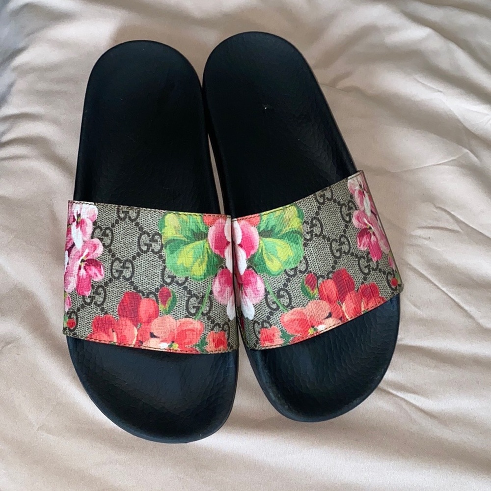 Gucci slides
